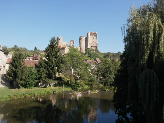 village-medieval-herisson-16